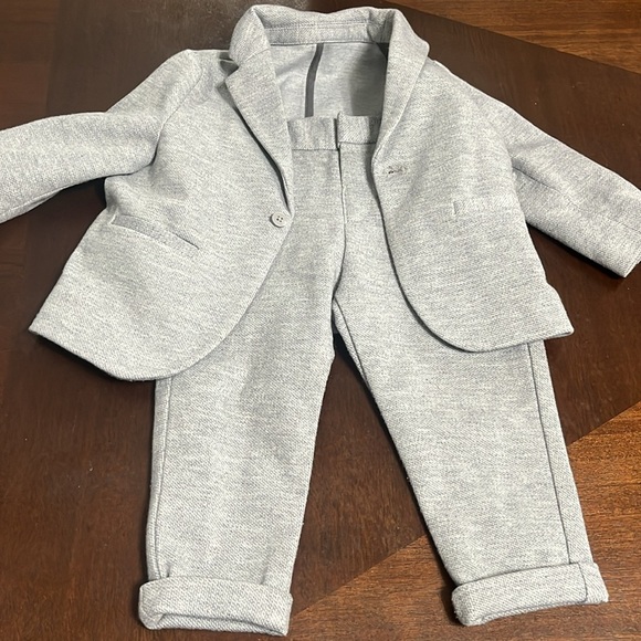 ZARA STRETCH SUIT JACKET AND PANTS - Picture 11 of 16